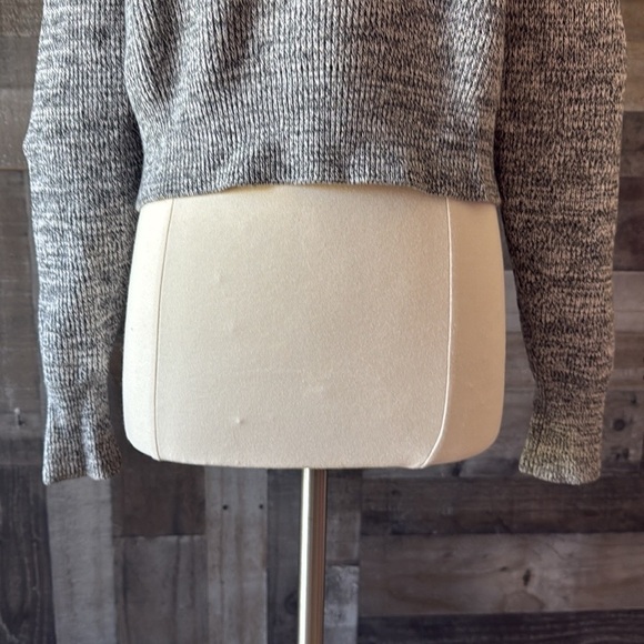 Free People cropped knit sweater XSmall neutral dark feminine whimsigoth witchy - Picture 4 of 11